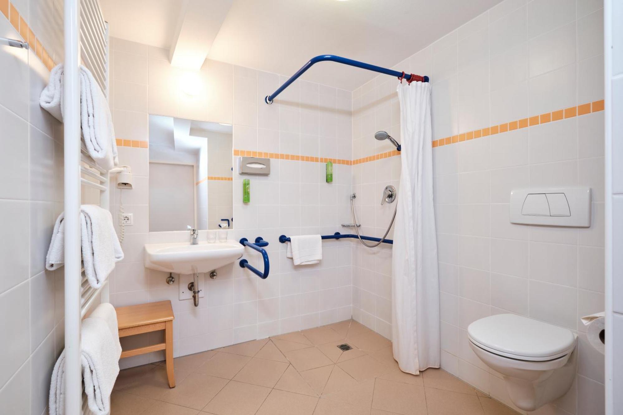 Hotel Jufa Am Bodensee 3*